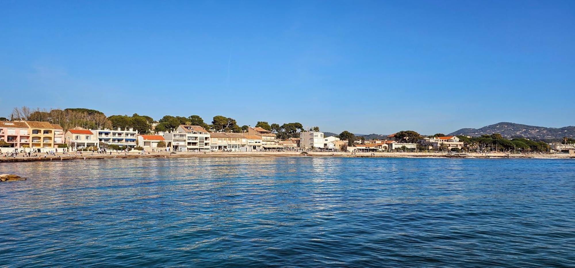 Les Pieds Dans L'Eau Διαμέρισμα Saint-Cyr-sur-Mer Εξωτερικό φωτογραφία