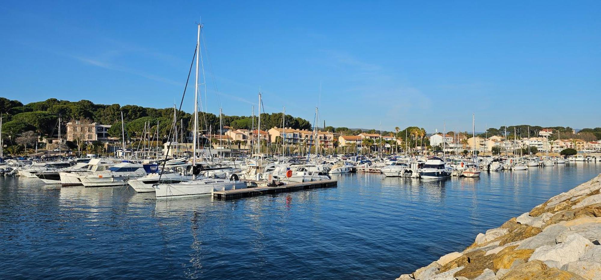 Les Pieds Dans L'Eau Διαμέρισμα Saint-Cyr-sur-Mer Εξωτερικό φωτογραφία